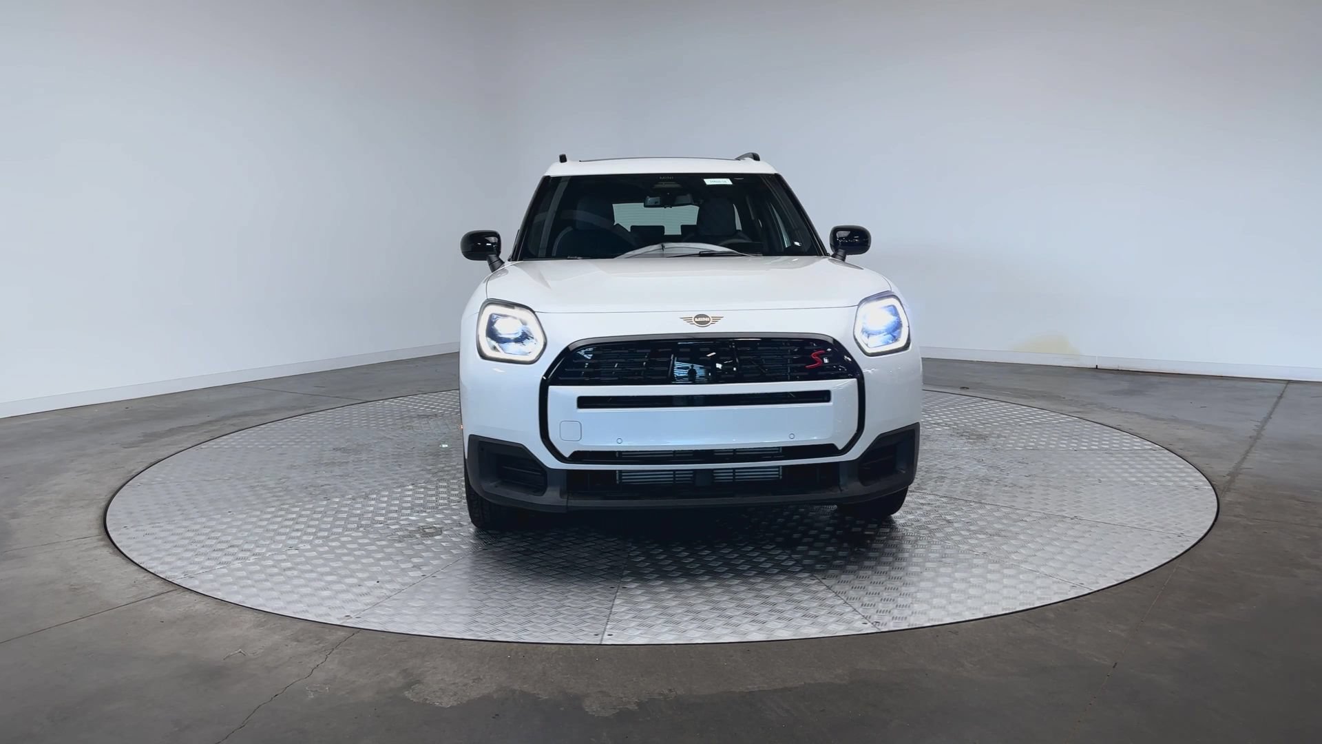 Certified 2027 MINI Cooper Countryman S AWD/4WD image 3