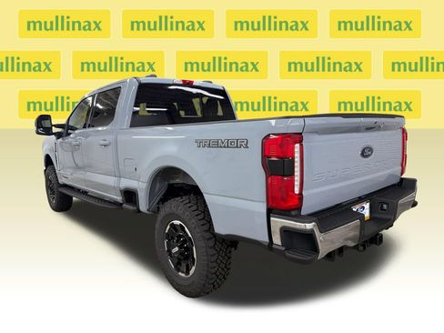 New 2026 Ford F250 Lariat w/ Tremor Off-Road Package AWD/4WD image 9