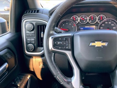 Used 2021 Chevrolet Silverado 2500 LT w/ Convenience Package AWD/4WD image 23