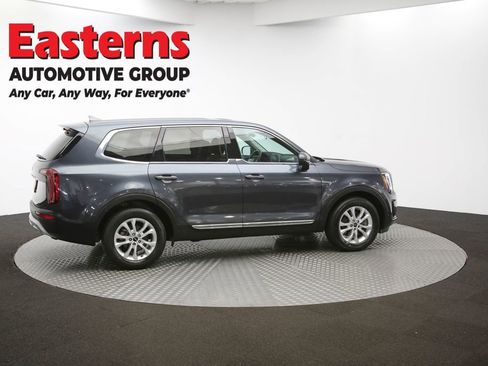 Used 2022 Kia Telluride LX image 44