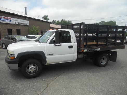 Used 2002 Chevrolet Silverado 3500 2WD Regular Cab image 6
