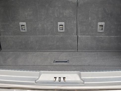 Used 2024 Ford Expedition Limited AWD/4WD image 12