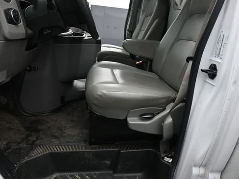 Used 2024 Ford E-350 and Econoline 350 Super Duty w/ Power Windows & Locks Group image 11