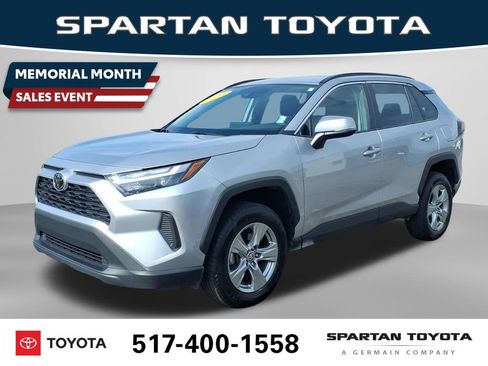 Used 2024 Toyota RAV4 XLE FWD image 1