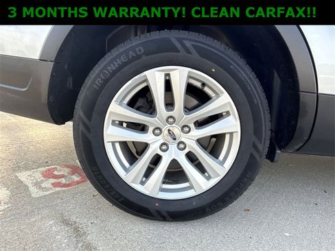 Used 2018 Ford Explorer XLT image 41