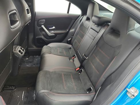 Used 2025 Mercedes-Benz CLA 250 image 13