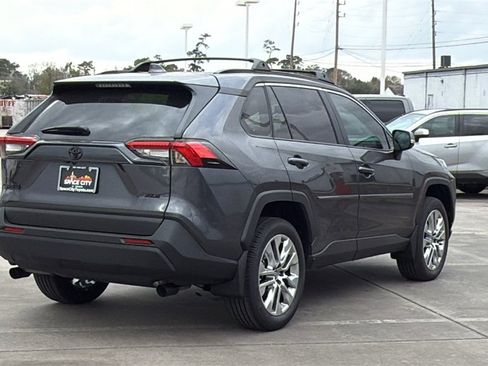 New 2025 Toyota RAV4 XLE Premium image 5