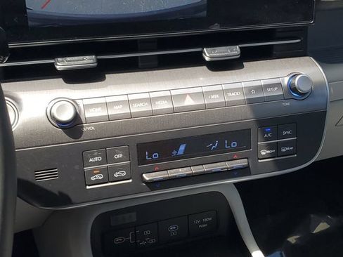 Certified 2024 Hyundai Kona SEL FWD image 21