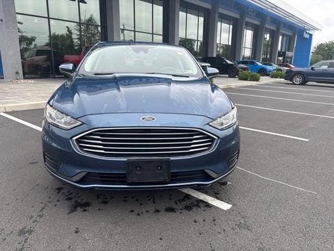 Used 2019 Ford Fusion SE AWD/4WD image 3