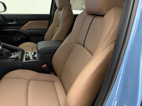 New 2026 Toyota 4Runner Limited AWD/4WD image 27