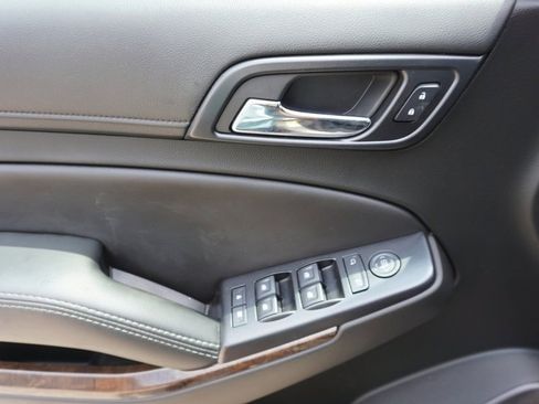 Used 2018 Chevrolet Tahoe LS image 19