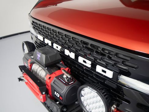 Used 2022 Ford Bronco Wildtrak AWD/4WD image 33