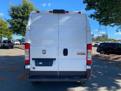 Used 2018 RAM ProMaster 2500 image 4