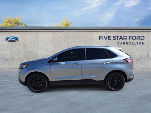 Used 2024 Ford Edge SEL w/ Convenience Package image 5