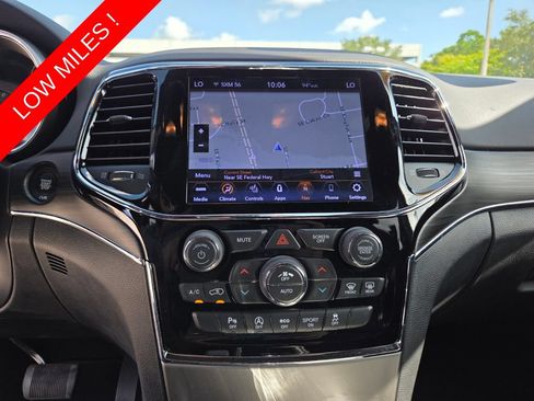 Used 2020 Jeep Grand Cherokee Limited RWD image 28