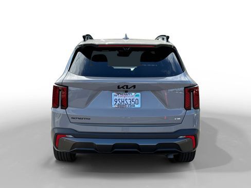 Used 2025 Kia Sorento SX Prestige AWD/4WD image 4