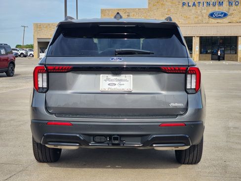 New 2026 Ford Explorer ST-Line RWD image 8