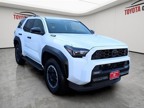 Used 2025 Toyota 4Runner TRD Off-Road image 6