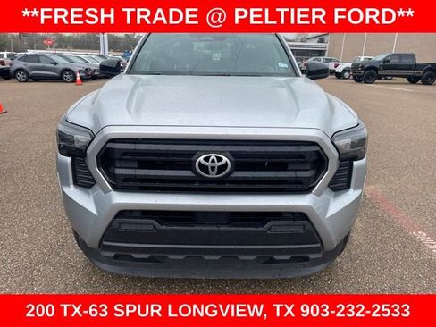Used 2025 Toyota Tacoma SR image 2