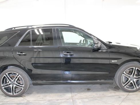 Used 2019 Mercedes-Benz GLE 43 AMG 4MATIC image 11