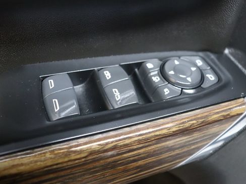 Used 2022 Chevrolet Silverado 3500 High Country AWD/4WD image 45