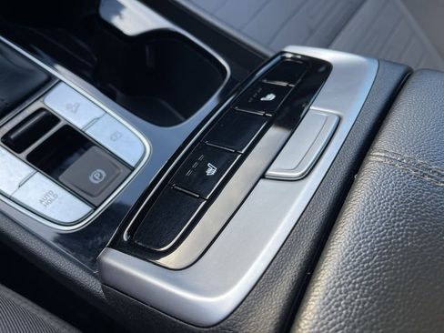 Used 2023 Hyundai Santa Cruz SEL image 14