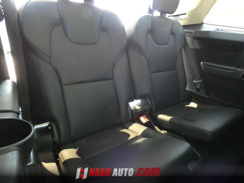 Used 2022 Volvo XC90 T5 Momentum w/ Climate Package AWD/4WD image 41
