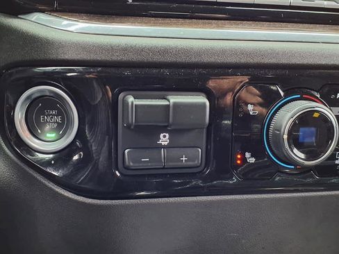 Certified 2025 Chevrolet Silverado 2500 LT w/ All Star Edition image 16