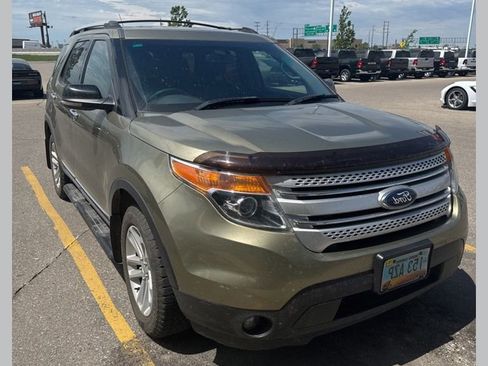 Used 2013 Ford Explorer XLT AWD/4WD image 1