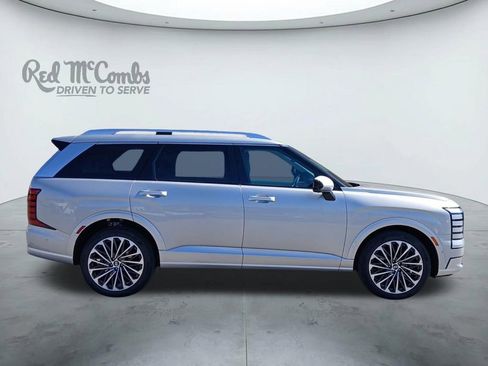 New 2026 Hyundai Palisade Calligraphy FWD image 6