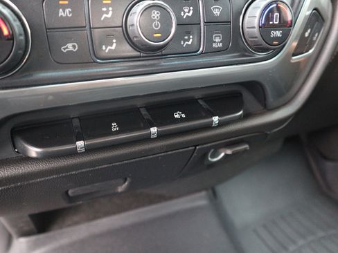 Used 2014 Chevrolet Silverado 1500 LTZ image 38