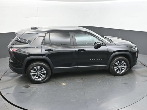 Used 2026 Chevrolet Equinox LT FWD image 35
