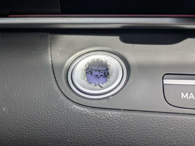 Used 2024 Hyundai Elantra SEL w/ Convenience Package FWD image 32