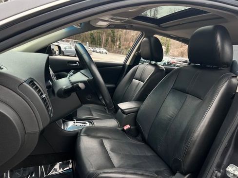Used 2011 Nissan Altima 2.5 SL w/ 2.5SL Pkg image 10