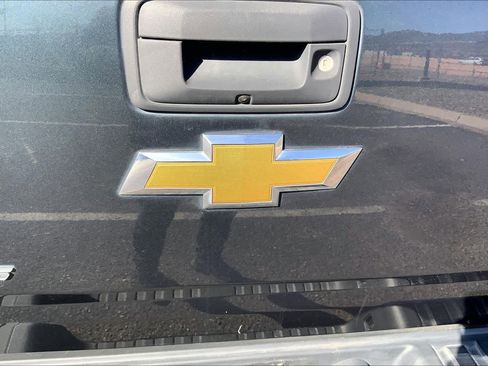 Used 2018 Chevrolet Colorado Z71 image 32