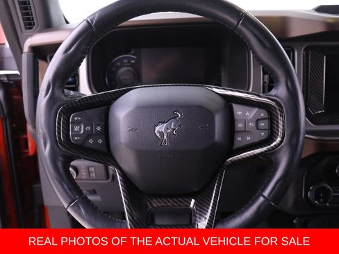 Used 2022 Ford Bronco Outer Banks AWD/4WD image 12
