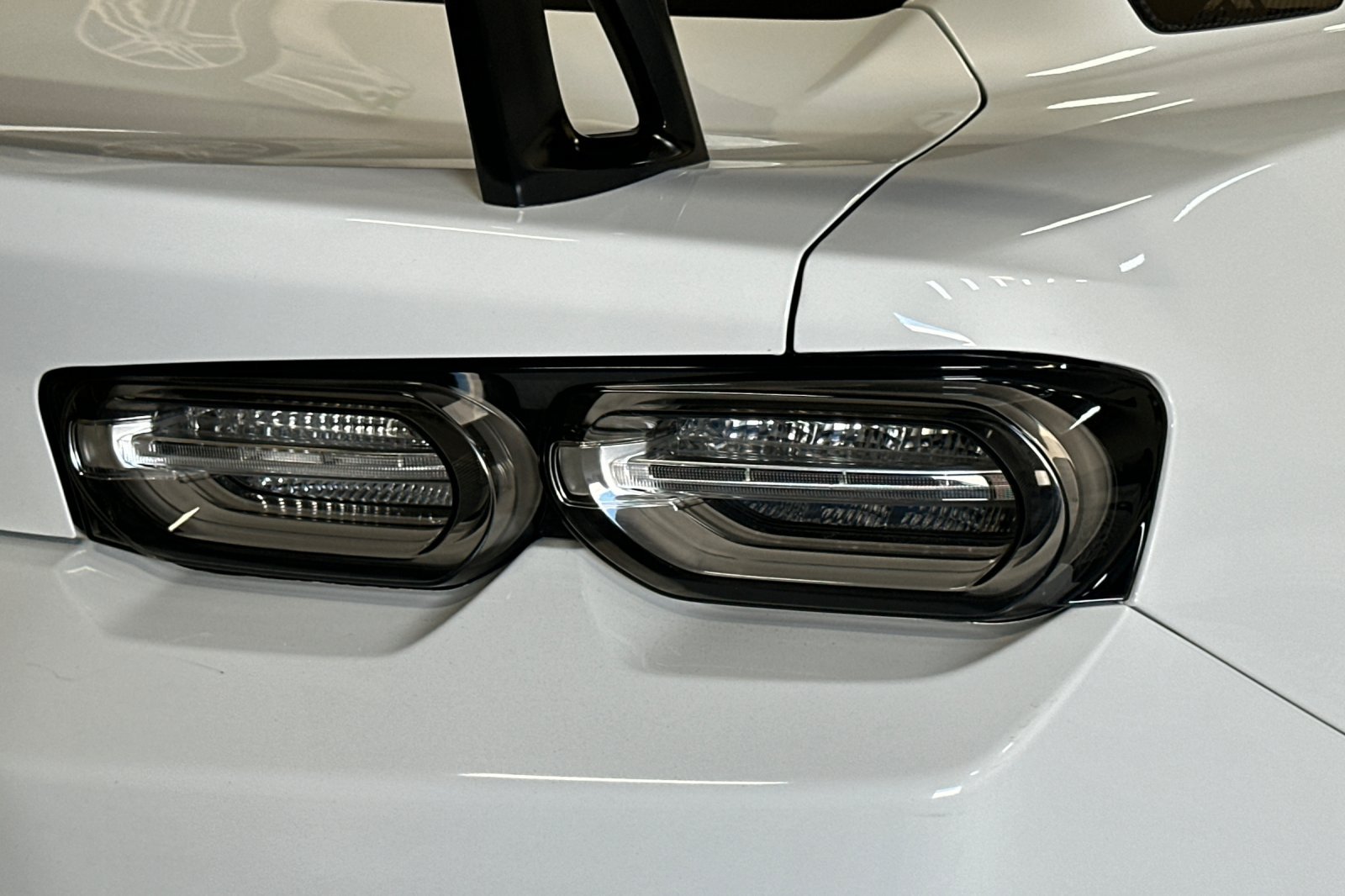 Used 2021 Chevrolet Camaro ZL1 RWD image 47