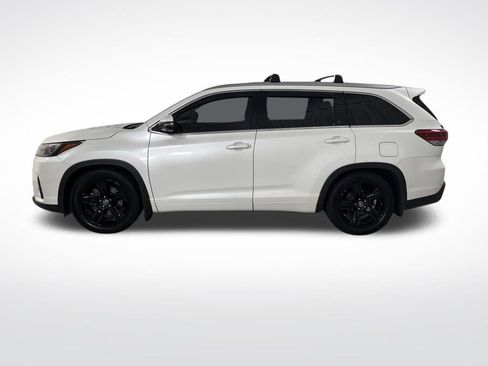 Used 2019 Toyota Highlander Limited AWD/4WD image 3