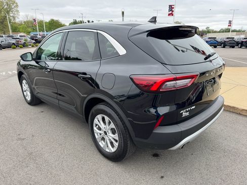 Certified 2023 Ford Escape Active w/ Tech Pack #1 AWD/4WD image 5