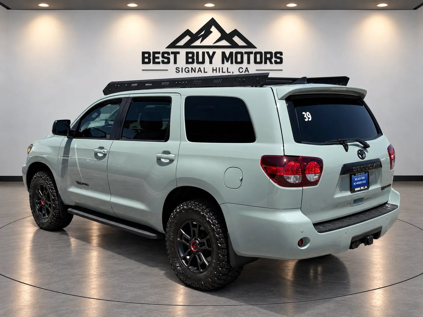 Used 2021 Toyota Sequoia TRD Pro AWD/4WD image 6