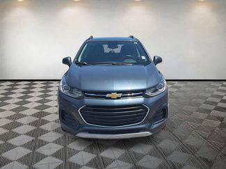 Used 2022 Chevrolet Trax LT w/ LT Convenience Package AWD/4WD video 2