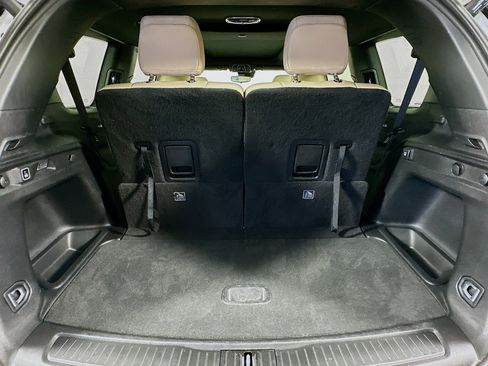 Used 2023 Jeep Grand Cherokee L Limited AWD/4WD image 31