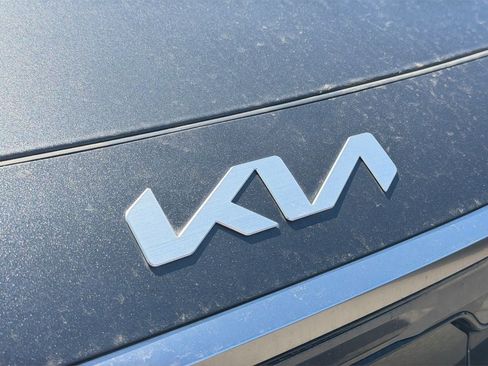 Used 2025 Kia Niro Wind FWD image 34