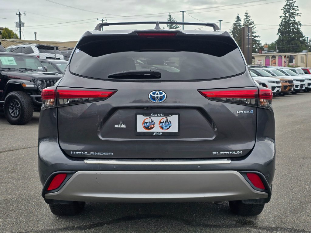 Used 2021 Toyota Highlander Platinum AWD/4WD image 7