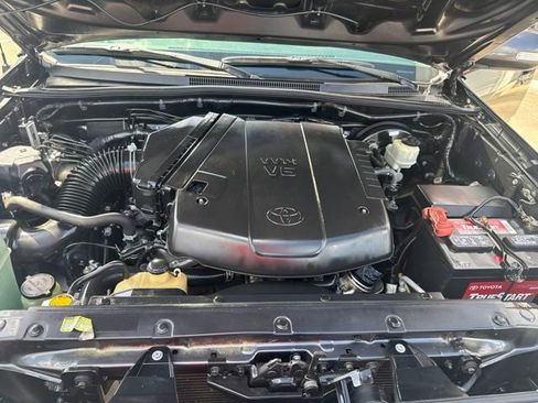 Used 2015 Toyota Tacoma PreRunner w/ TRD Sport Package RWD image 36