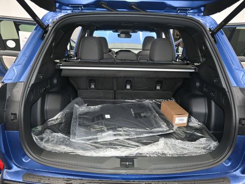 New 2026 Subaru Forester Premium AWD/4WD image 25