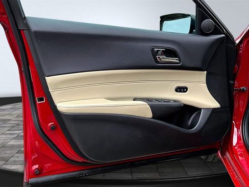 Used 2017 Acura ILX w/ Premium Package image 23