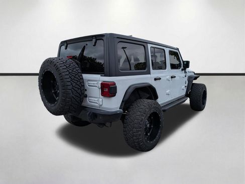 Used 2020 Jeep Wrangler Unlimited Rubicon AWD/4WD image 4