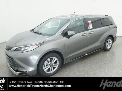 New 2026 Toyota Sienna Limited