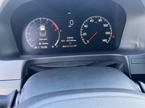 Used 2025 Honda Ridgeline Black Edition image 35